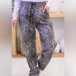 Chic Leopard Print faux leather Pants